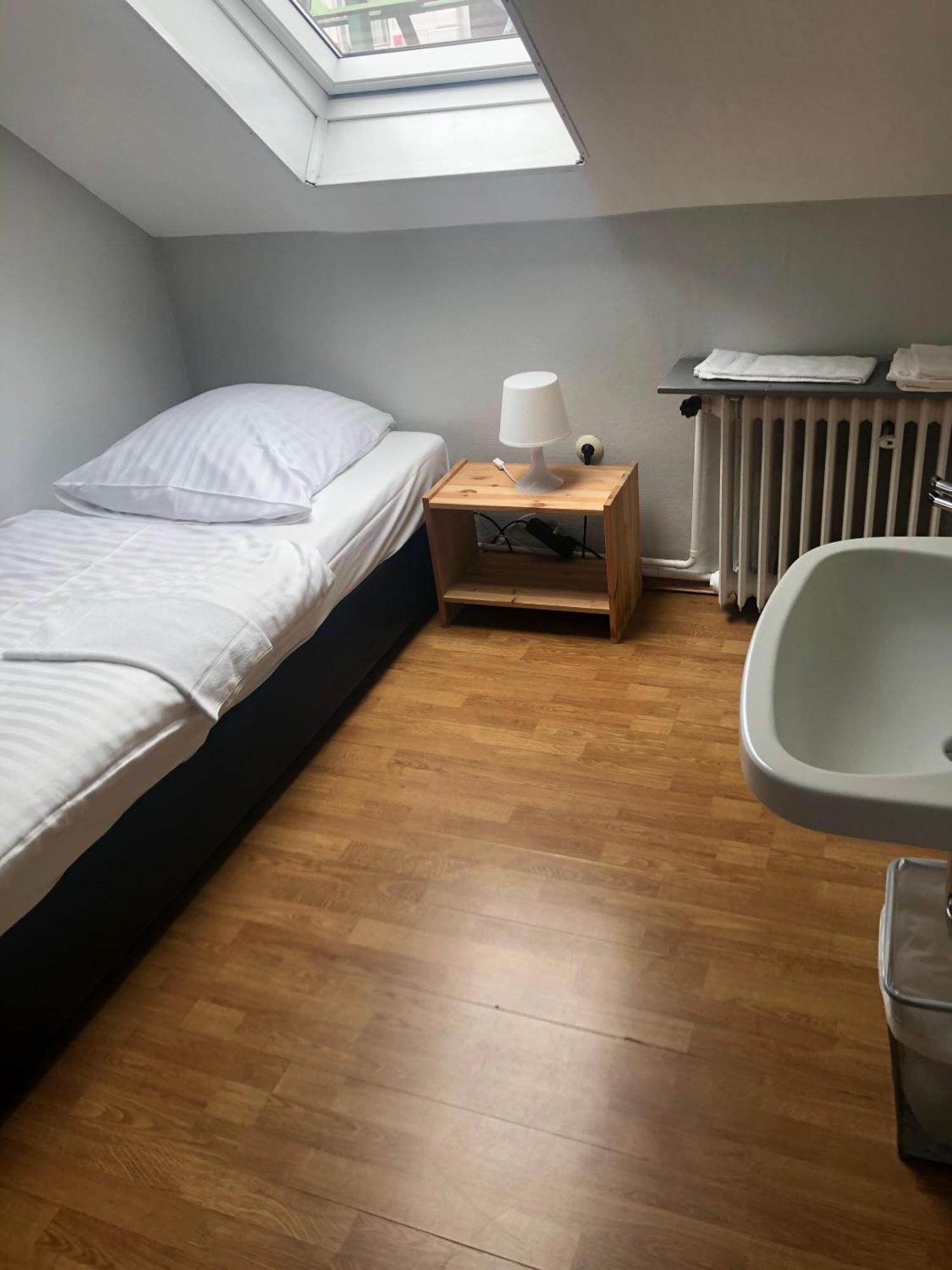 Hotel Schwaferts Wuppertal Pokój zdjęcie